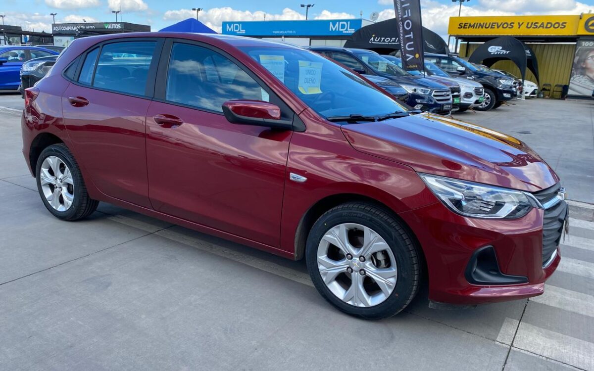 Chevrolet Onix — foto 9 de 21