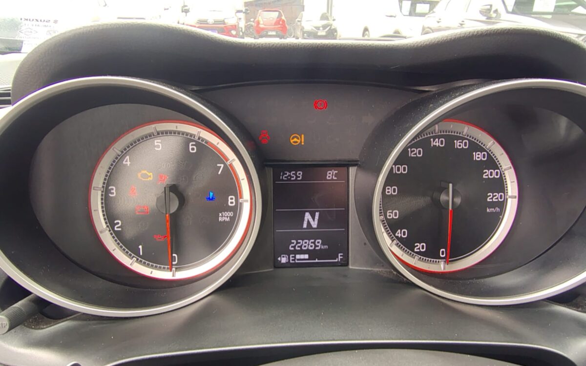 Suzuki Swift Gl1.2 Sport — foto 10 de 19
