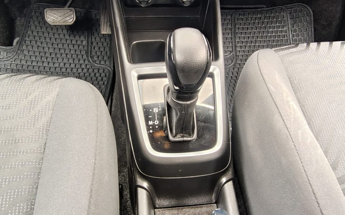 Suzuki Swift Gl1.2 Sport — foto 15 de 19