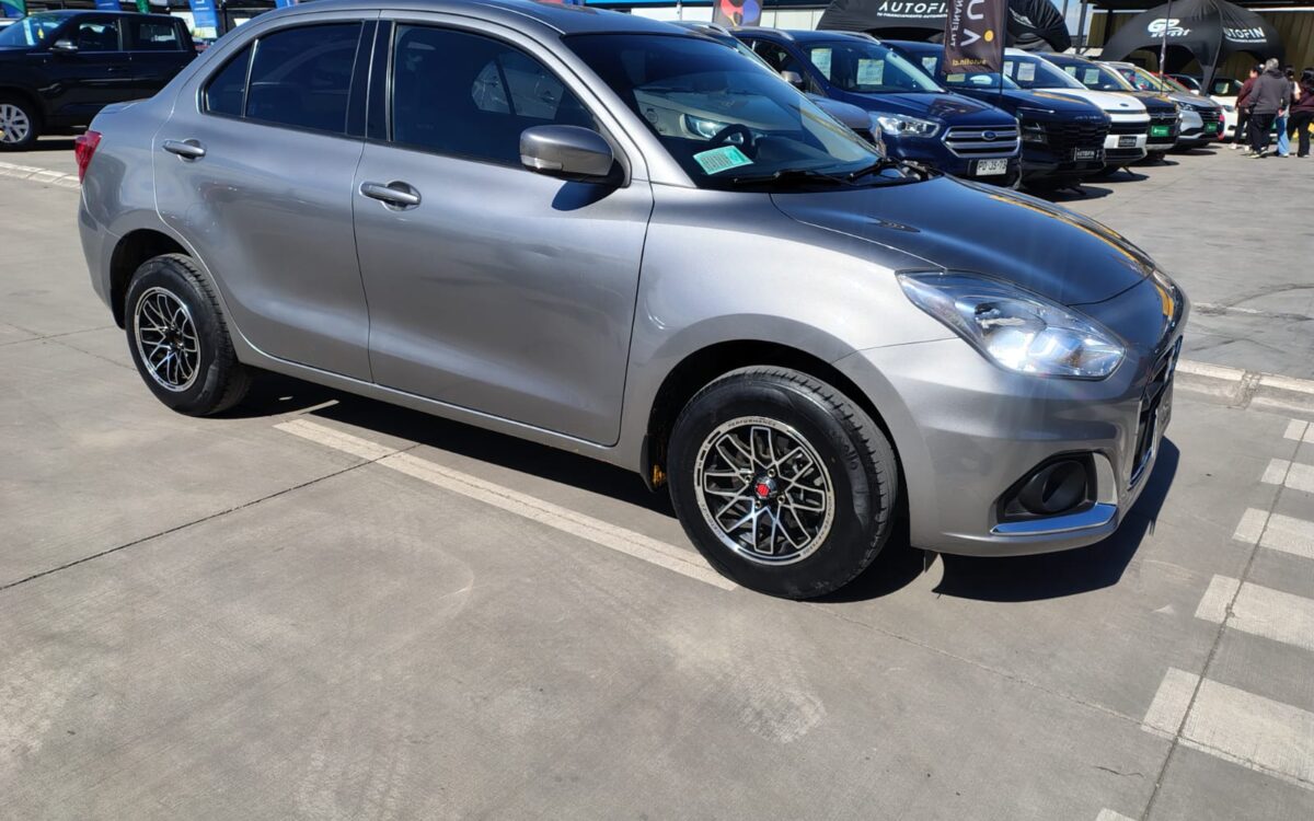 Suzuki Dzire — foto 2 de 13
