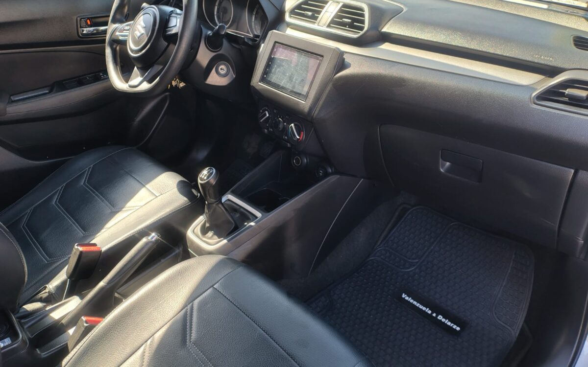 Suzuki Dzire — foto 12 de 13