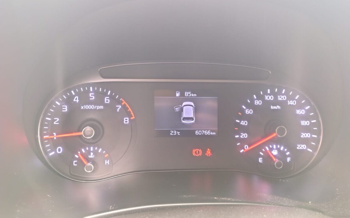 KIA Soul — foto 10 de 20
