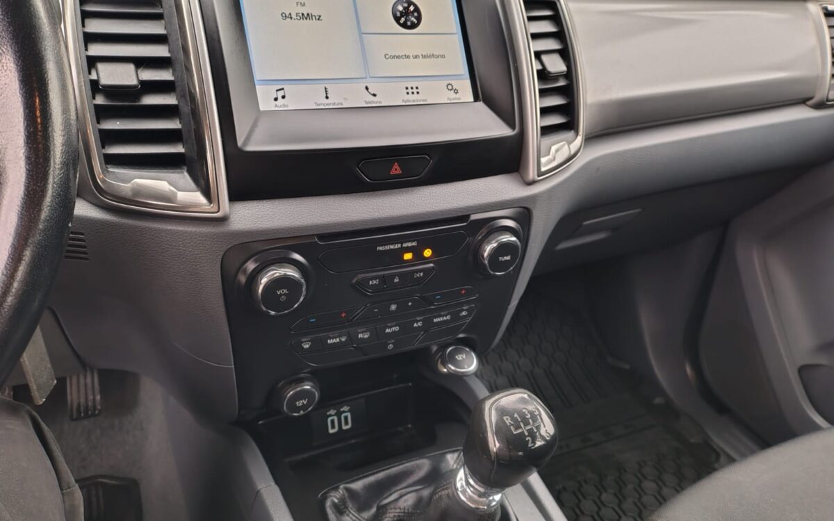 Ford Ranger Xlt — foto 12 de 17