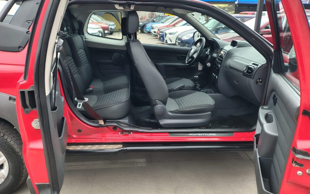 Fiat Strada Dcab — foto 10 de 14