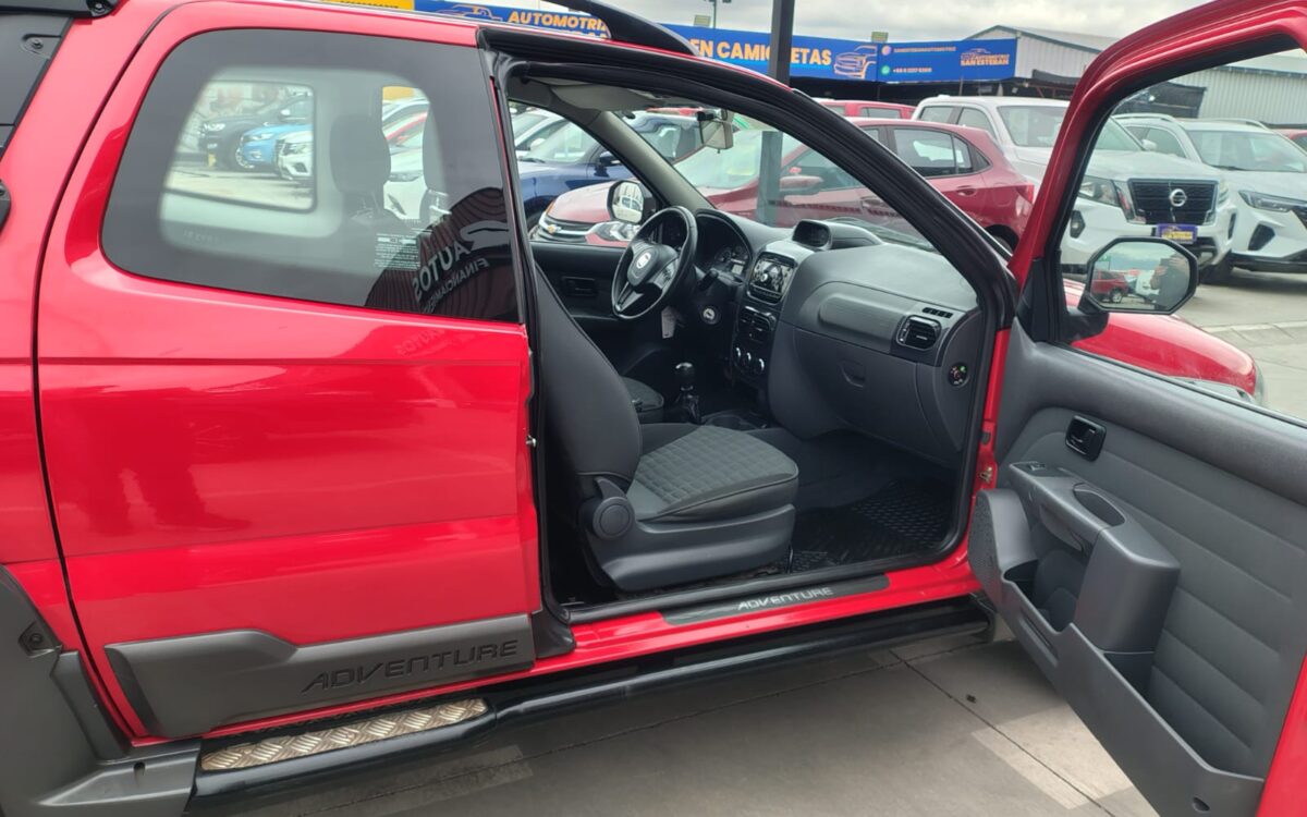 Fiat Strada Dcab — foto 14 de 14