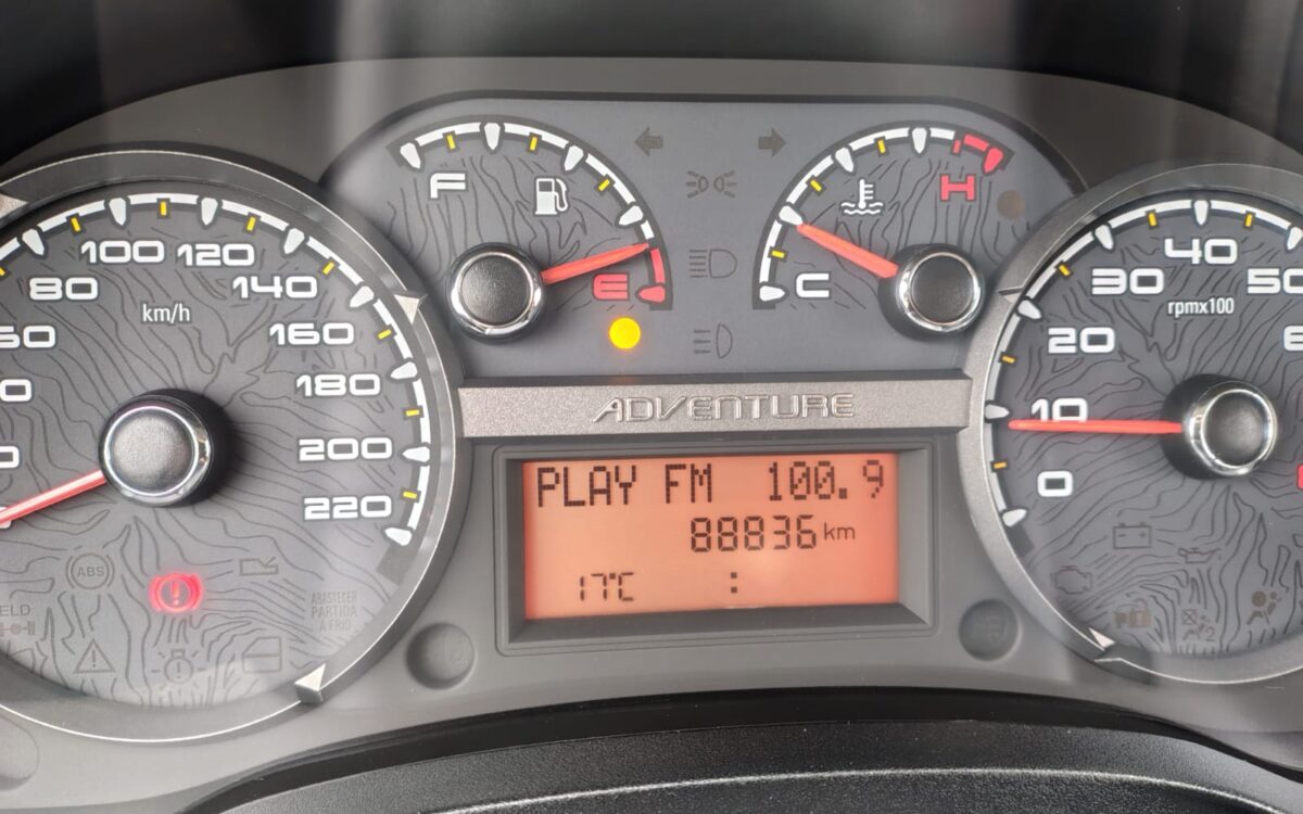 Fiat Strada Dcab — foto 13 de 14