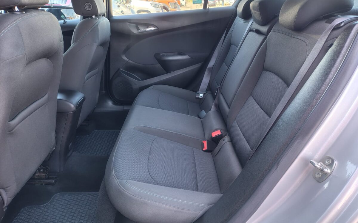 Chevrolet Cruze — foto 16 de 21