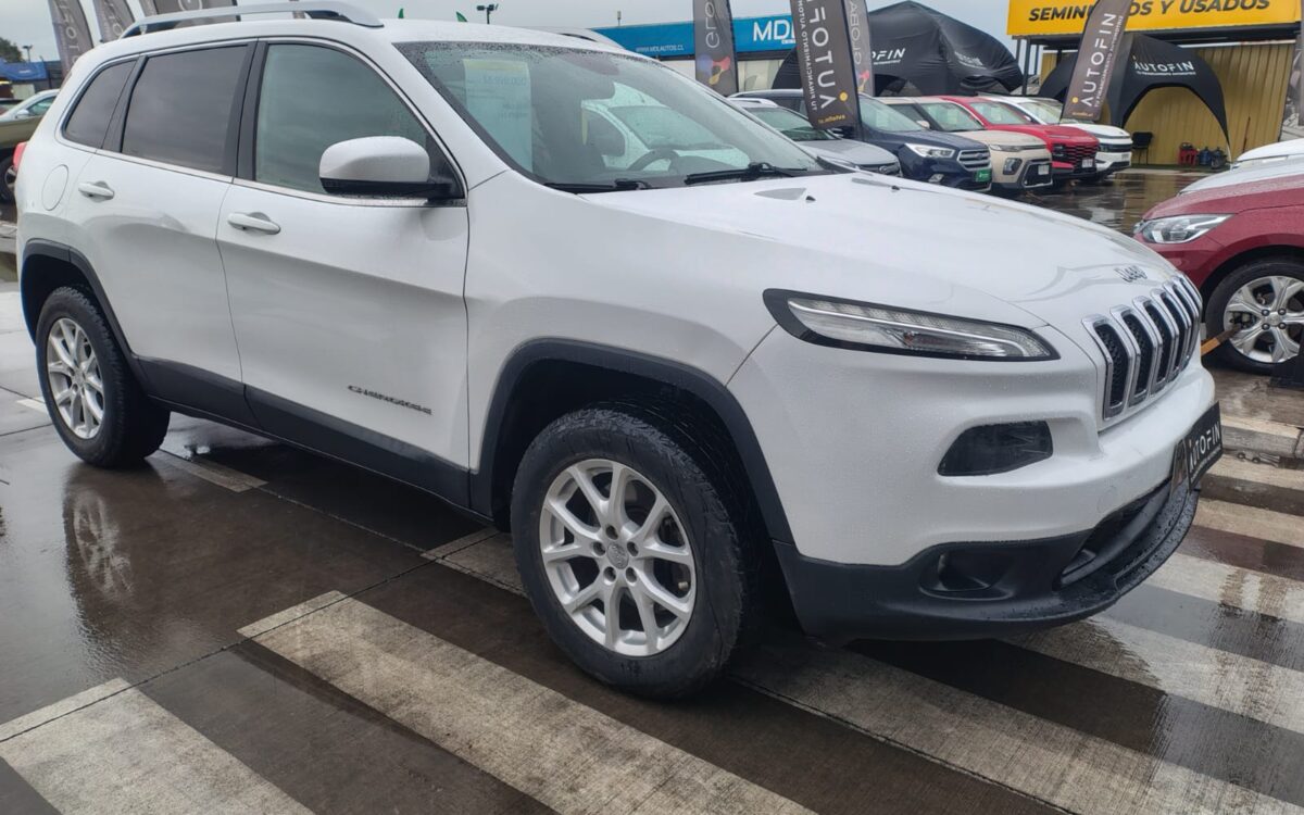 Jeep Cherokee Longitude 4×4 — foto 5 de 20